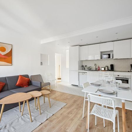 Appartamento Chic Apart With Parking Chaville Esterno foto
