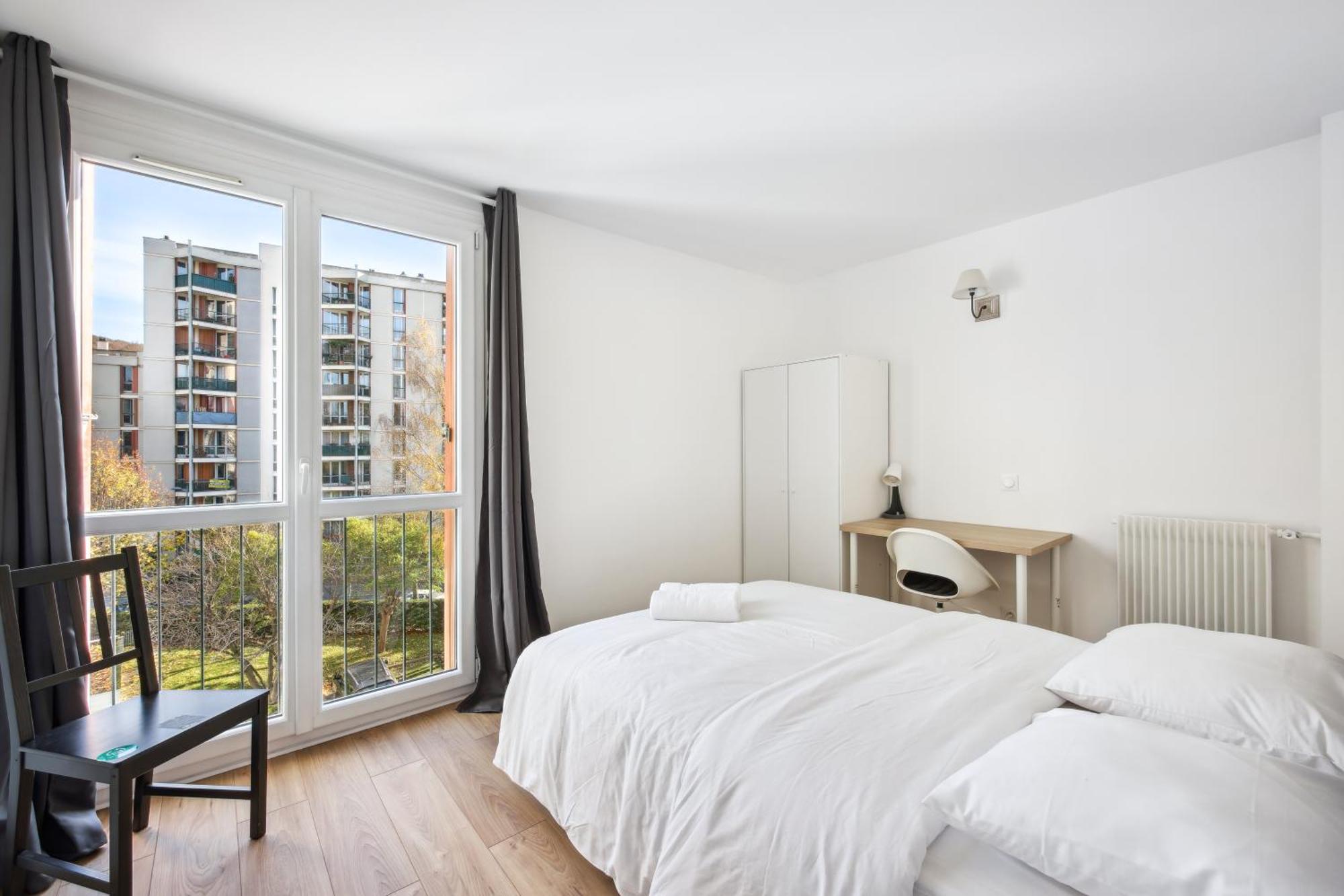Appartamento Chic Apart With Parking Chaville Esterno foto