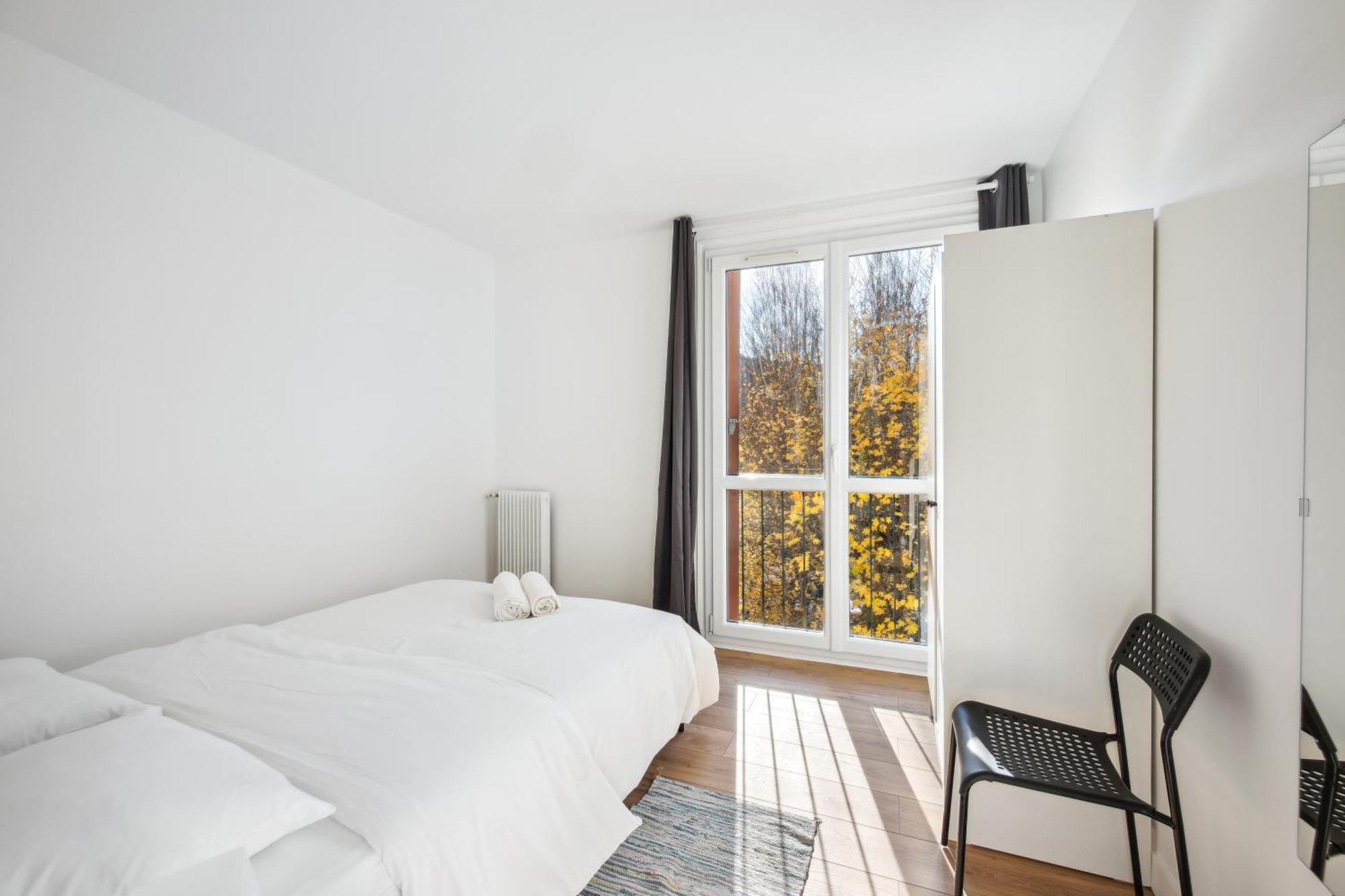 Appartamento Chic Apart With Parking Chaville Esterno foto